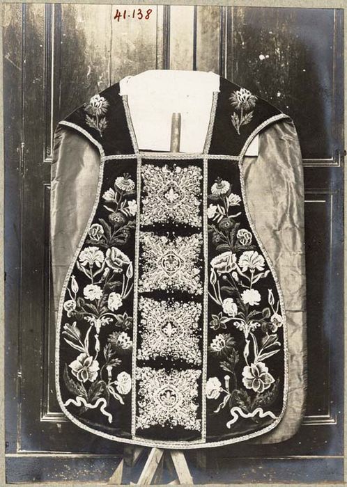 chasuble - © Ministère de la Culture (France), Médiathèque du patrimoine et de la photographie, diffusion GrandPalaisRmn Photo