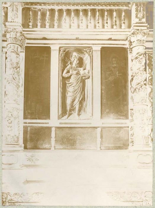 retable, tableaux : Sainte Brigitte, Saint Claude archevêque, le Baptême du Christ, la Prédication, la Décollation de saint Jean, haut-relief : Saint Jean-Baptiste - © Ministère de la Culture (France), Médiathèque du patrimoine et de la photographie, diffusion GrandPalaisRmn Photo