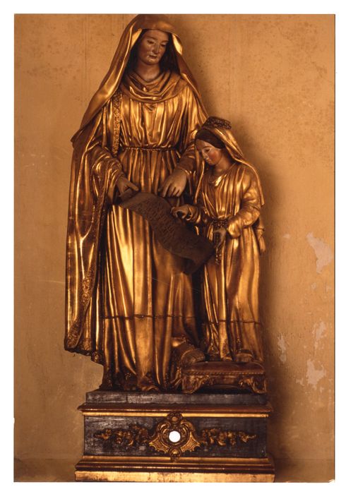 groupe sculpté : L'éducation de Marie par Sainte Anne