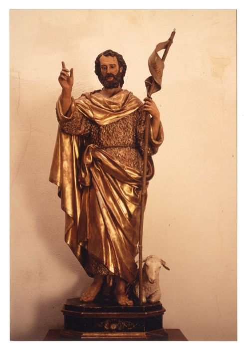 statue : Saint Jean Baptiste