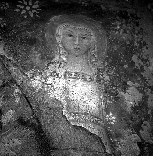 Peintures murales : Sainte Julite (détail du buste)