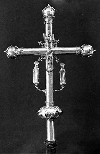 Croix processionnelle en laiton et argent doré (revers)