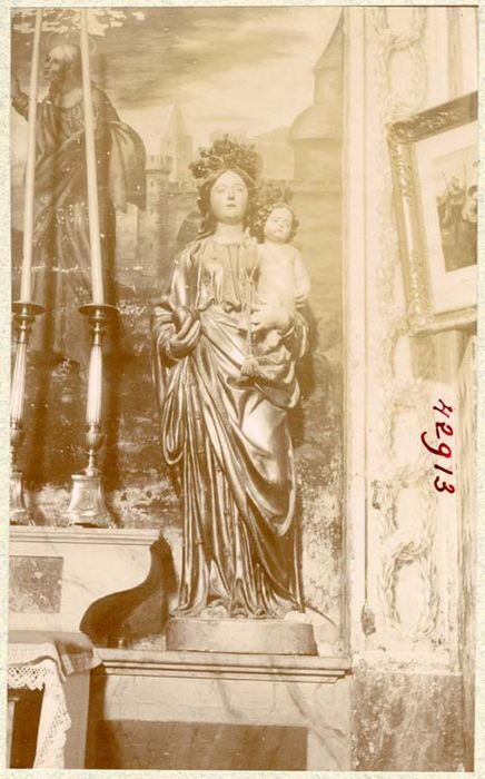 Statue (grandeur nature) : Vierge à l'Enfant