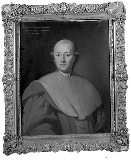 Peinture sur toile et son cadre en bois sculpté et doré (faisant partie des 14 portraits de donateurs et bienfaiteurs de l'hôpital) : Portrait de C.J.M.N. Perrency de Grobois, 1er Président du parlement de Besançon (25-07-1784)