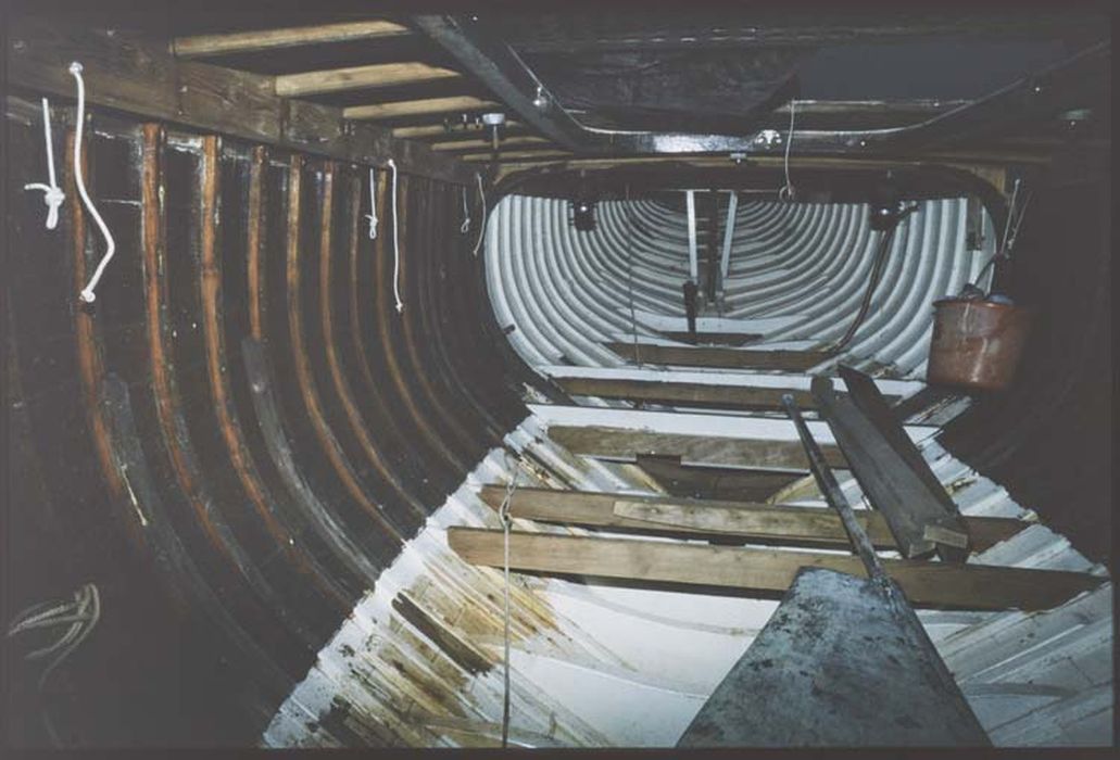 bateau de plaisance : voilier dit Elfe