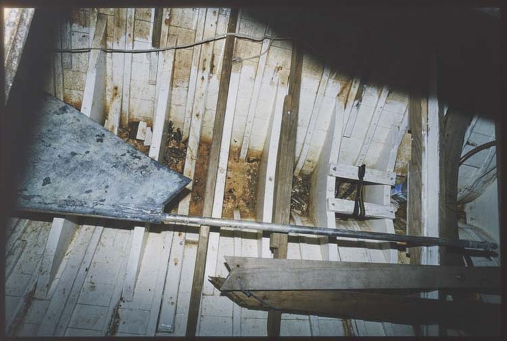 bateau de plaisance : voilier dit Elfe