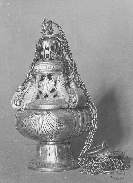 encensoir, vue générale - © Ministère de la Culture (France), Médiathèque du patrimoine et de la photographie (objets mobiliers), tous droits réservés
