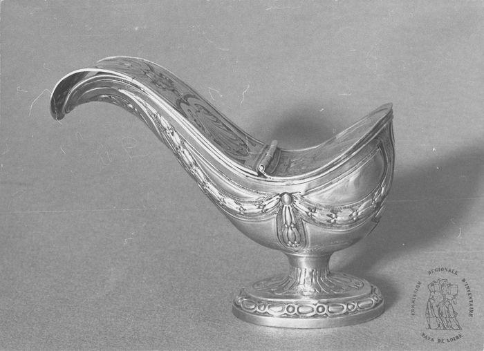 navette à encens, vue générale - © Ministère de la Culture (France), Médiathèque du patrimoine et de la photographie (objets mobiliers), tous droits réservés