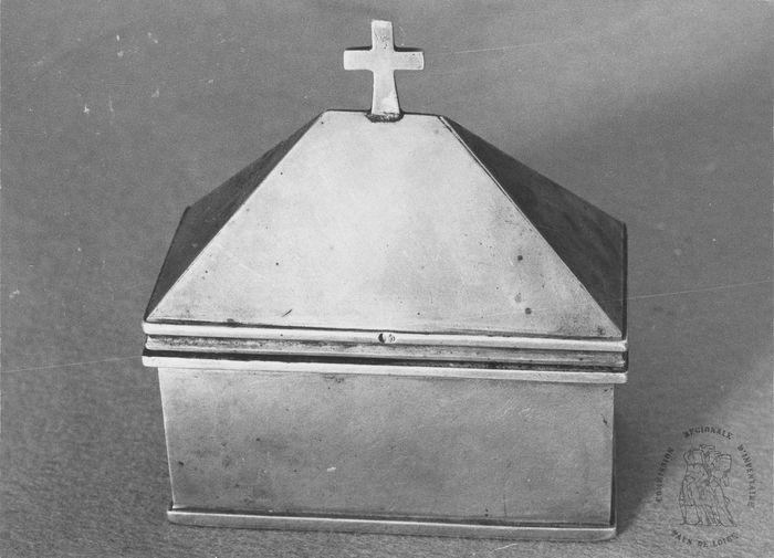 coffret aux saintes huiles, vue générale - © Ministère de la Culture (France), Médiathèque du patrimoine et de la photographie (objets mobiliers), tous droits réservés