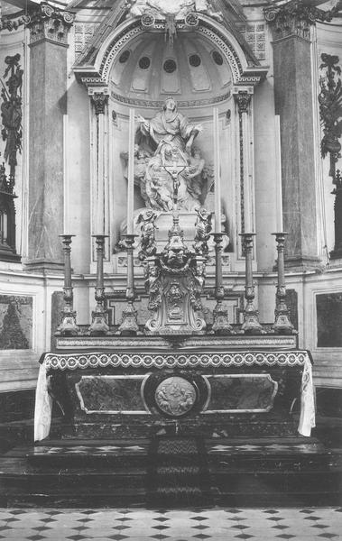 autel, statue : Vierge (maître-autel)