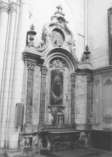 autel du Sacré-Coeur, retable, gradins d'autel, tabernacle, vue générale