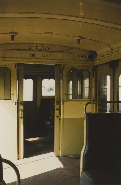 rame de 4 voitures de voyageurs, à bogies, à voie normale, ZRB 24214, B20 239, B07 222, B07 229, détail