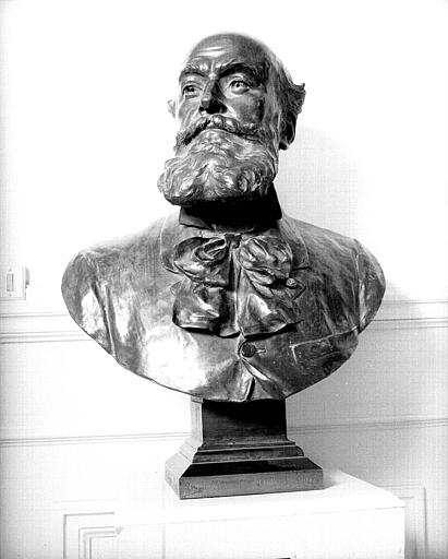 Sculpture : Buste de Mathias Duval (1844-1907)