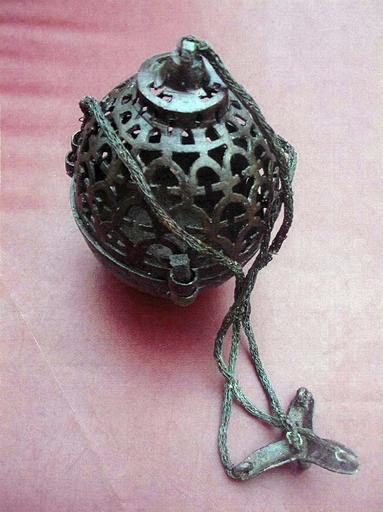 encensoir en laiton - © Ministère de la Culture (France), Médiathèque du patrimoine et de la photographie (objets mobiliers), tous droits réservés