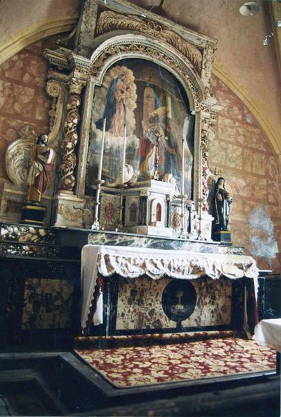 retable, tableau : l' apparition de la Vierge à Saint-Hilaire, du maître-autel - © Ministère de la Culture (France), Médiathèque du patrimoine et de la photographie (objets mobiliers), tous droits réservés