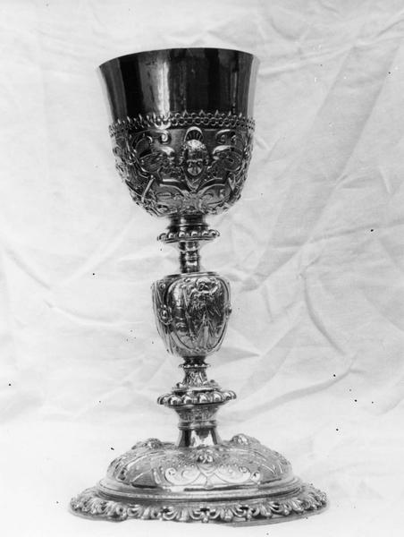 calice - © Ministère de la Culture (France), Médiathèque du patrimoine et de la photographie (objets mobiliers), tous droits réservés
