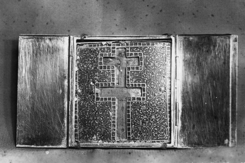 reliquaire (staurothèque) - © Ministère de la Culture (France), Médiathèque du patrimoine et de la photographie (objets mobiliers), tous droits réservés