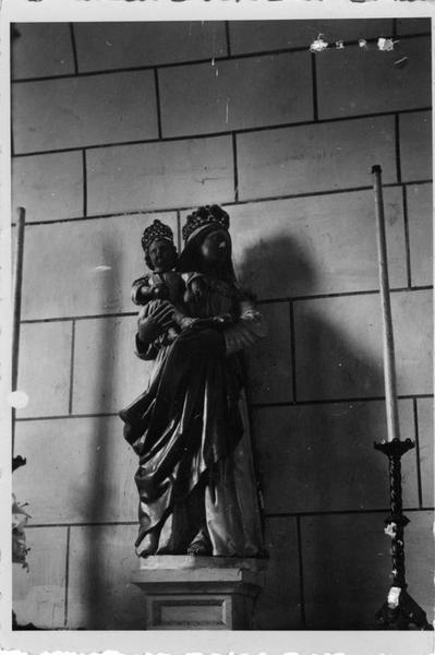 statue : Vierge à l'Enfant, vue générale - © Ministère de la Culture (France), Médiathèque du patrimoine et de la photographie (objets mobiliers), tous droits réservés