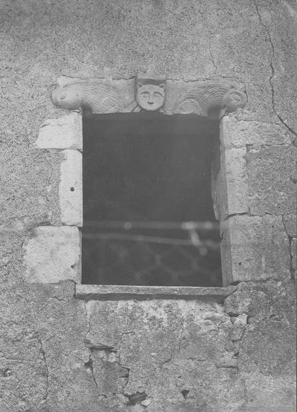 linteau, vue générale - © Ministère de la Culture (France), Médiathèque du patrimoine et de la photographie (objets mobiliers), tous droits réservés