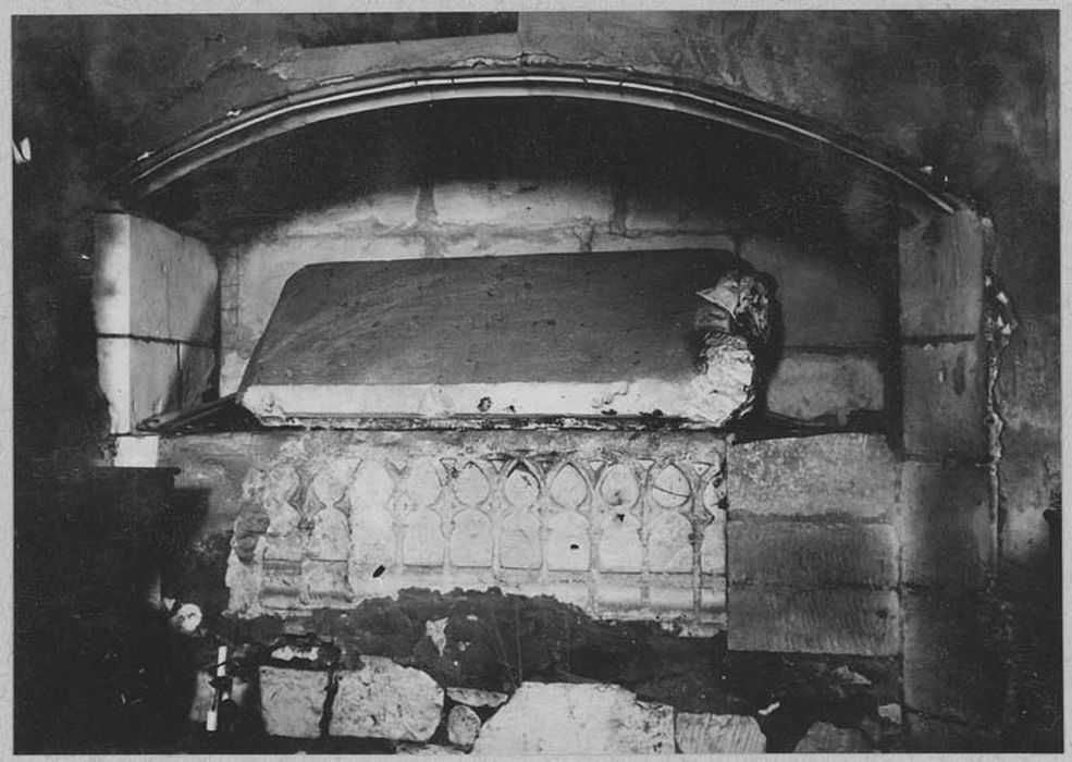 sarcophage de saint _Cérin