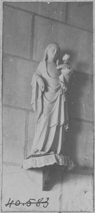 statue : Vierge à l'Enfant