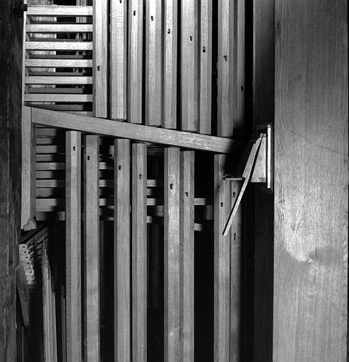 Orgue : Tournants octogonaux de registre de bois