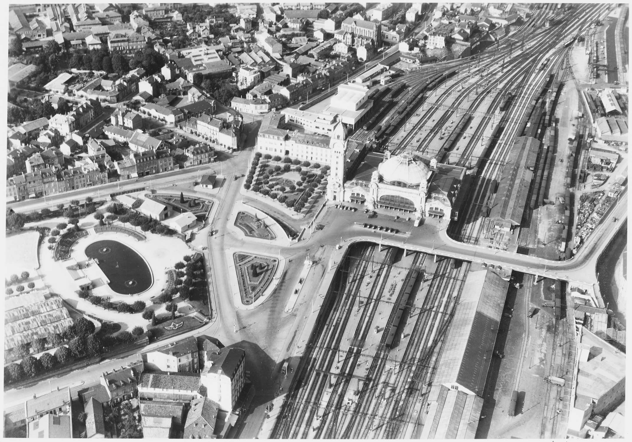 Gare des Bénédictins