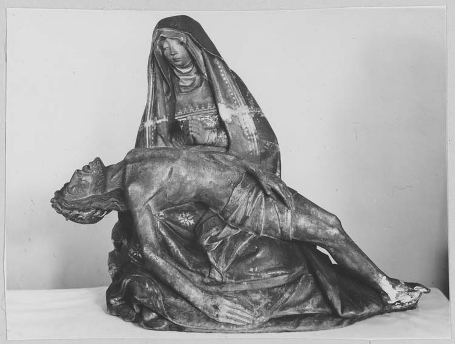 groupe sculpté (statuette) : Vierge de Pitié