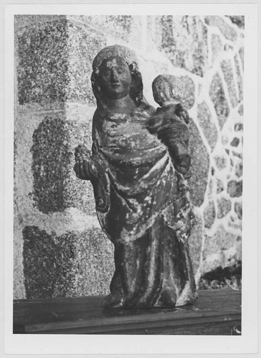 statuette : Vierge à l'Enfant