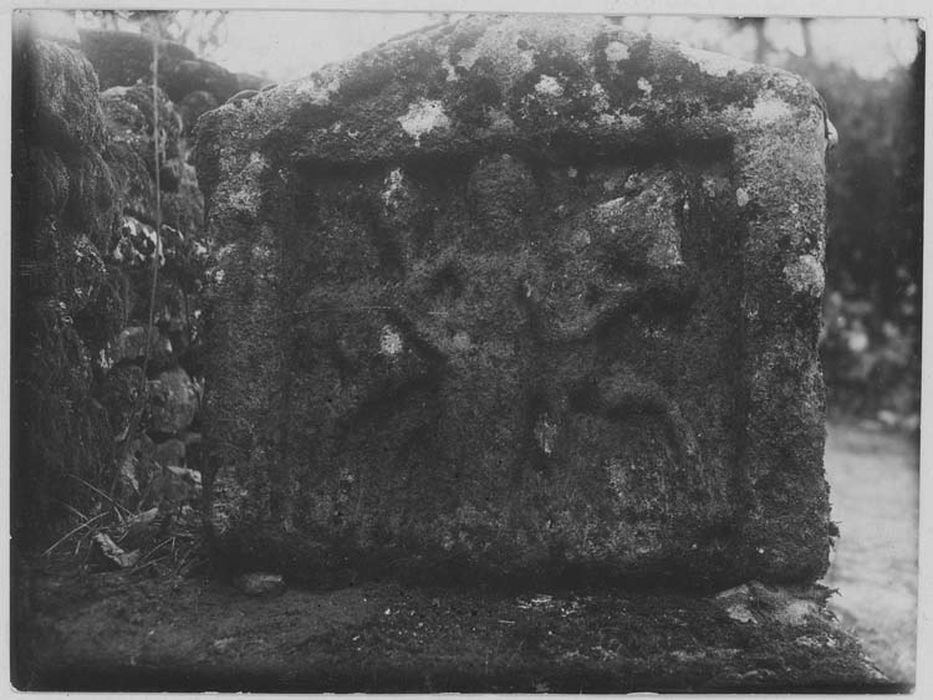 stèle votive d'Epona, dite aussi pierre de saint Martin