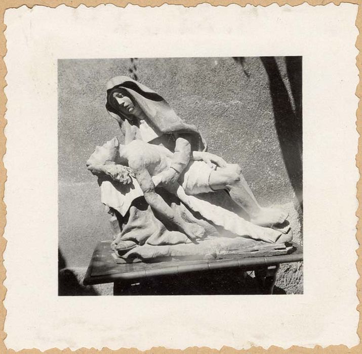groupe sculpté (statuette) : Vierge de Pitié