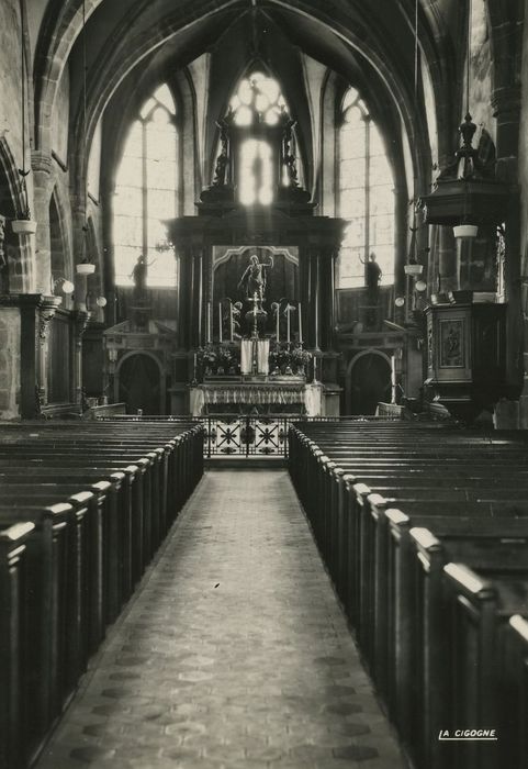 église paroissiale : Nef, vue générale