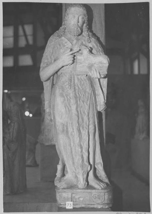 statue : Saint Jean-Baptiste