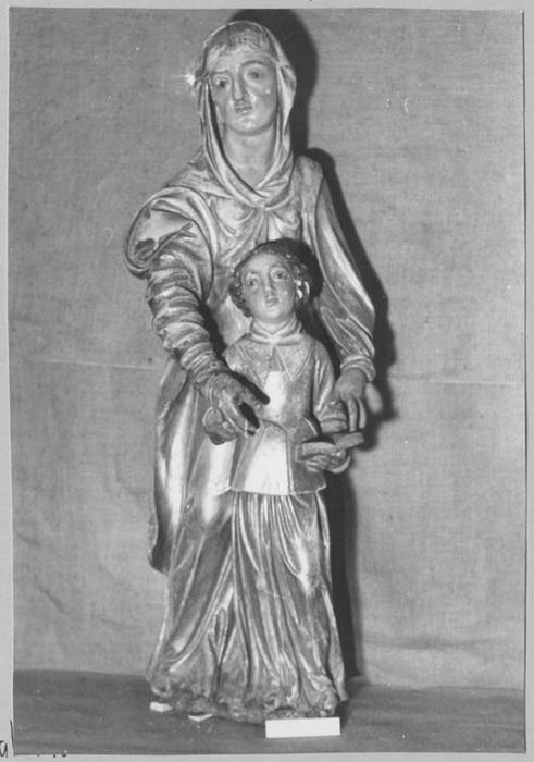 statue : Sainte Anne et la Vierge