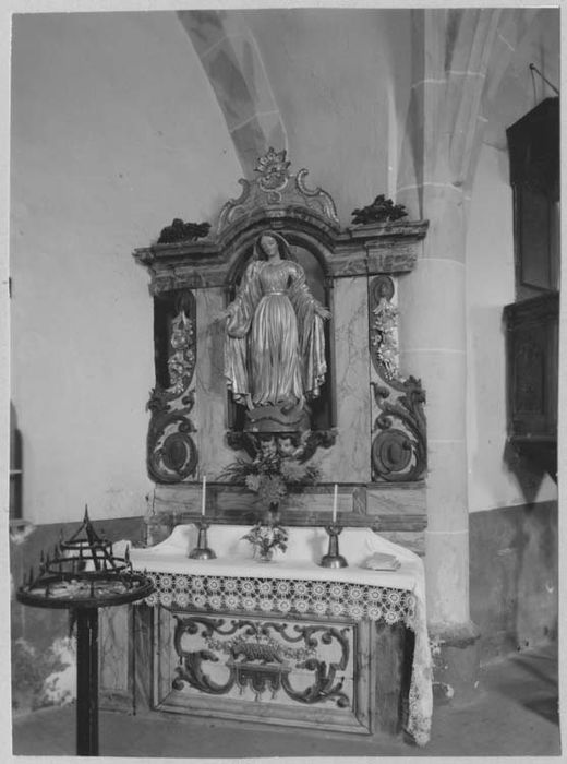 autel, retable, antependium, statue : la Vierge de l'Immaculée Conception (autel secondaire nord)