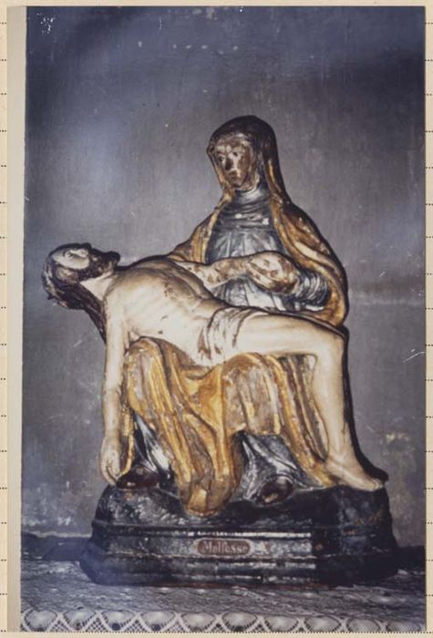 groupe sculpté : Pieta de Malfosse