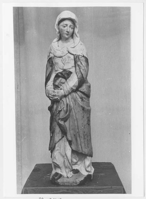 statue : Vierge de calvaire