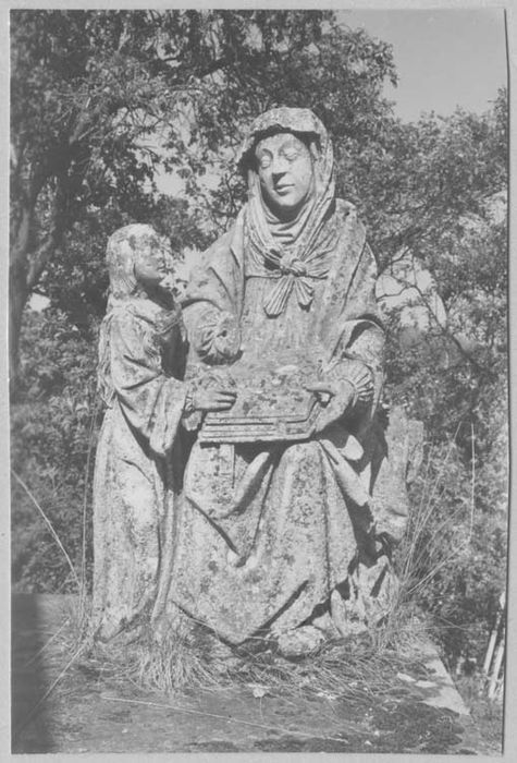 groupe sculpté : Sainte Anne et la Vierge