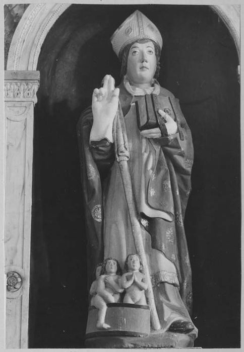 statue : Saint Nicolas