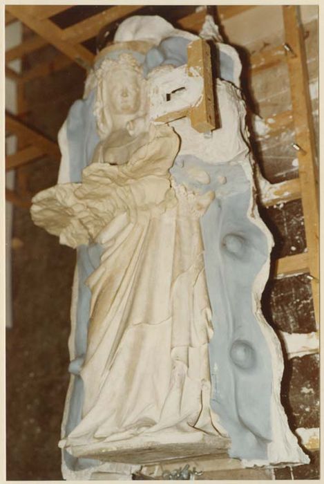 statuette : Vierge à l'Enfant