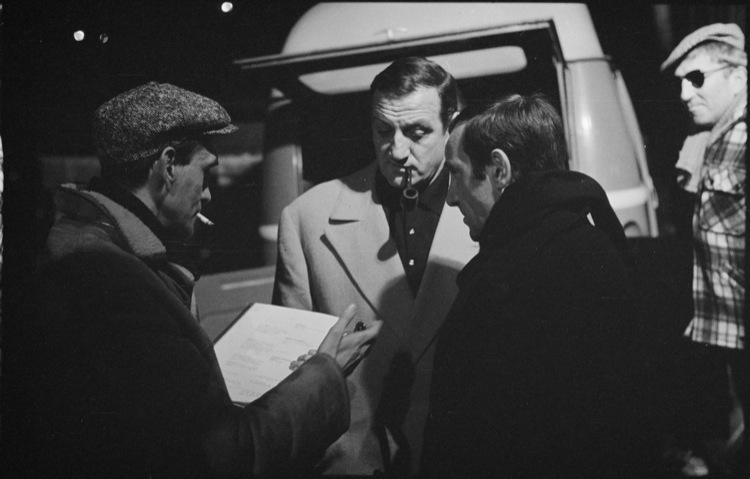 Tournage du film La Métamorphose des cloportes film avec Charles Aznavour et Lino Ventura