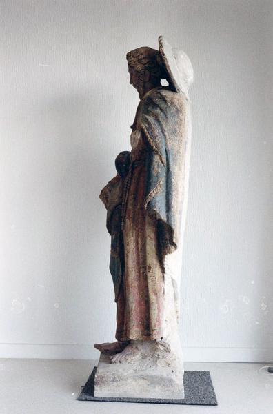 statue : saint Jacques, vue de gauche