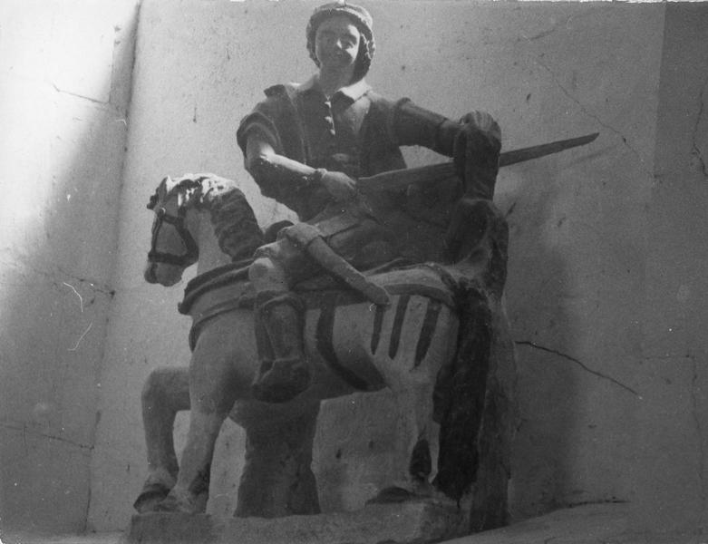 groupe sculpté : saint Martin - © Ministère de la Culture (France), Médiathèque du patrimoine et de la photographie (objets mobiliers), tous droits réservés
