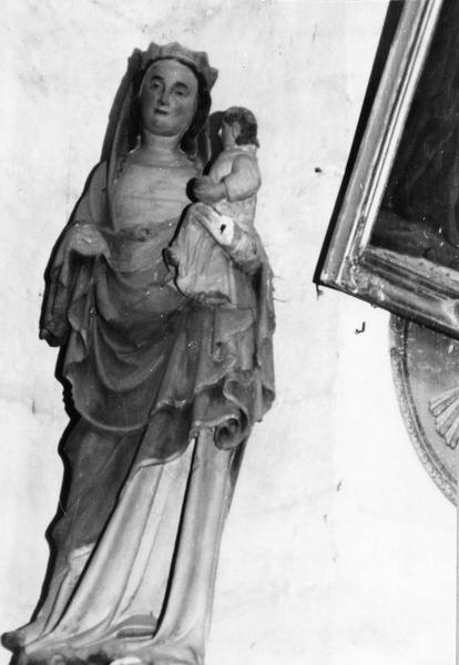 statue : Vierge à l'Enfant