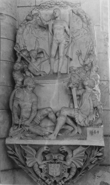 bas-reliefs, L' Ascension, La Résurrection