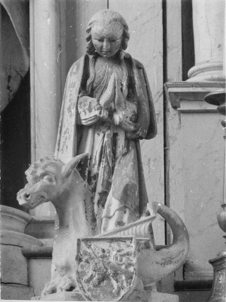 statuette : sainte Marguerite