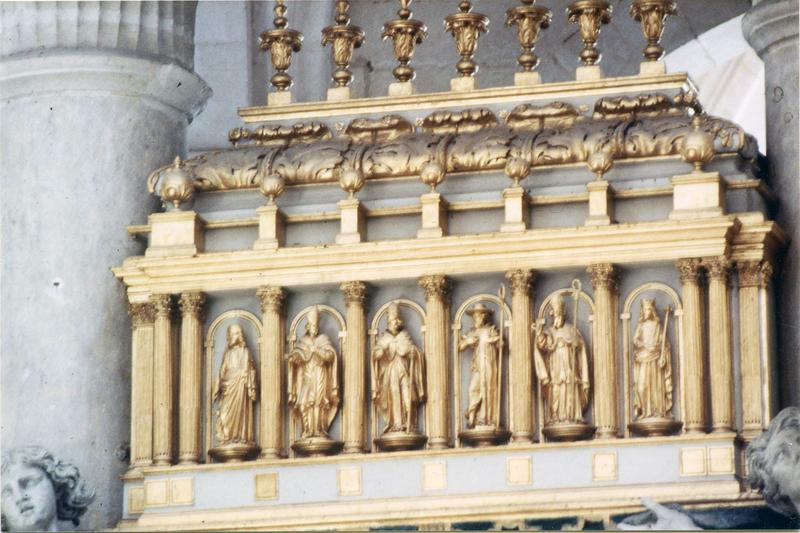 tombeau de saint Edme, six statuettes