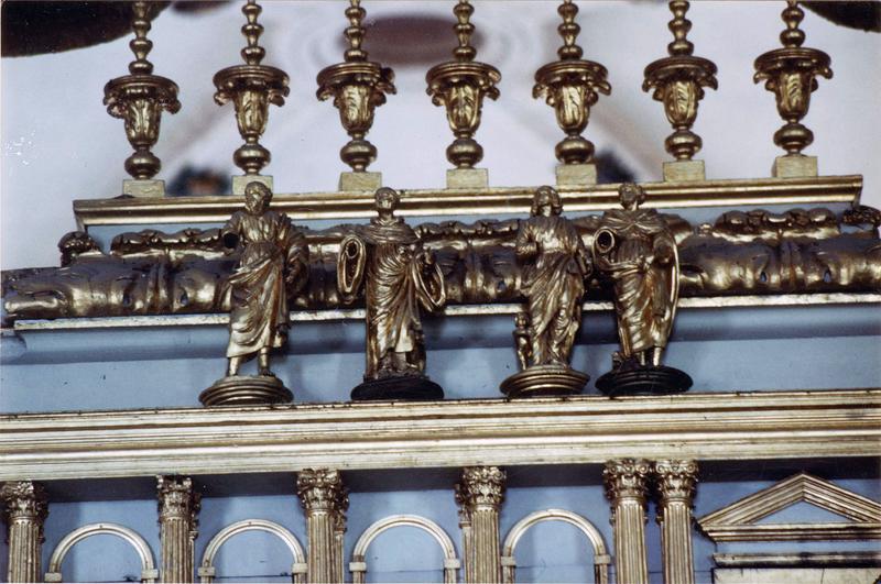 tombeau de saint Edme, quatre statuettes