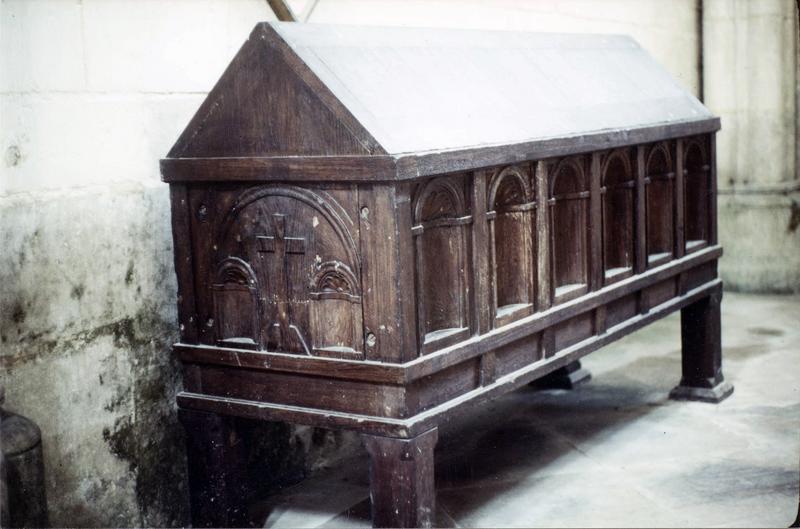 tombeau de saint Edme - © Ministère de la Culture (France), Médiathèque du patrimoine et de la photographie (objets mobiliers), tous droits réservés