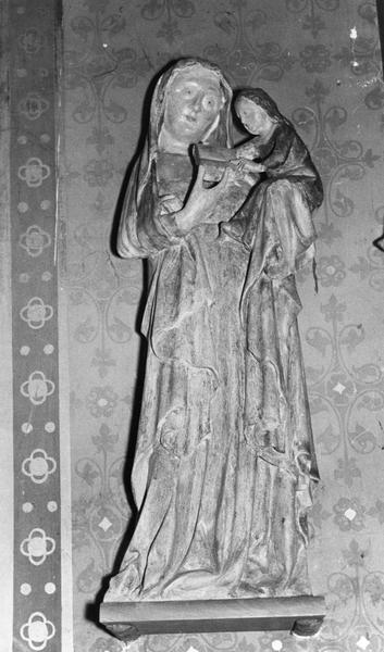 groupe sculpté : sainte Anne et la Vierge - © Ministère de la Culture (France), Médiathèque du patrimoine et de la photographie (objets mobiliers), tous droits réservés